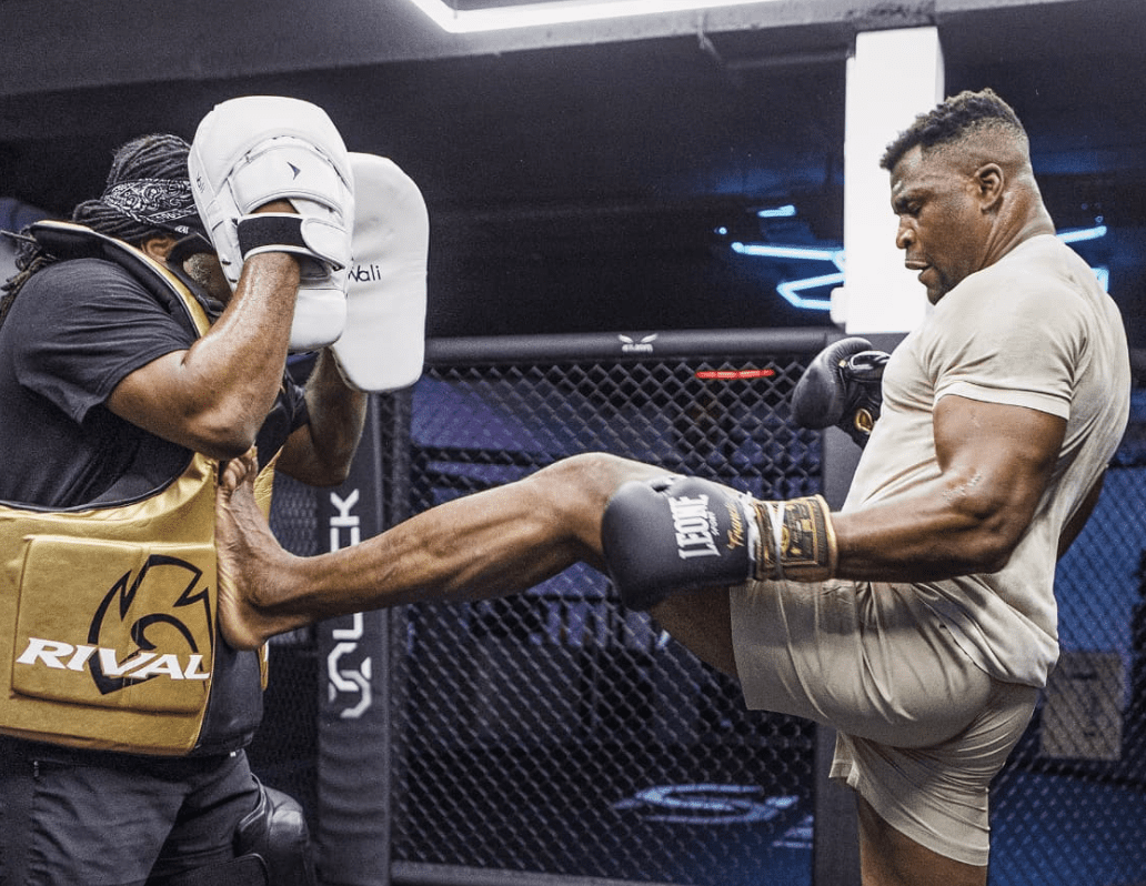 Ngannou’s Coach Wants Aspinall In Camp