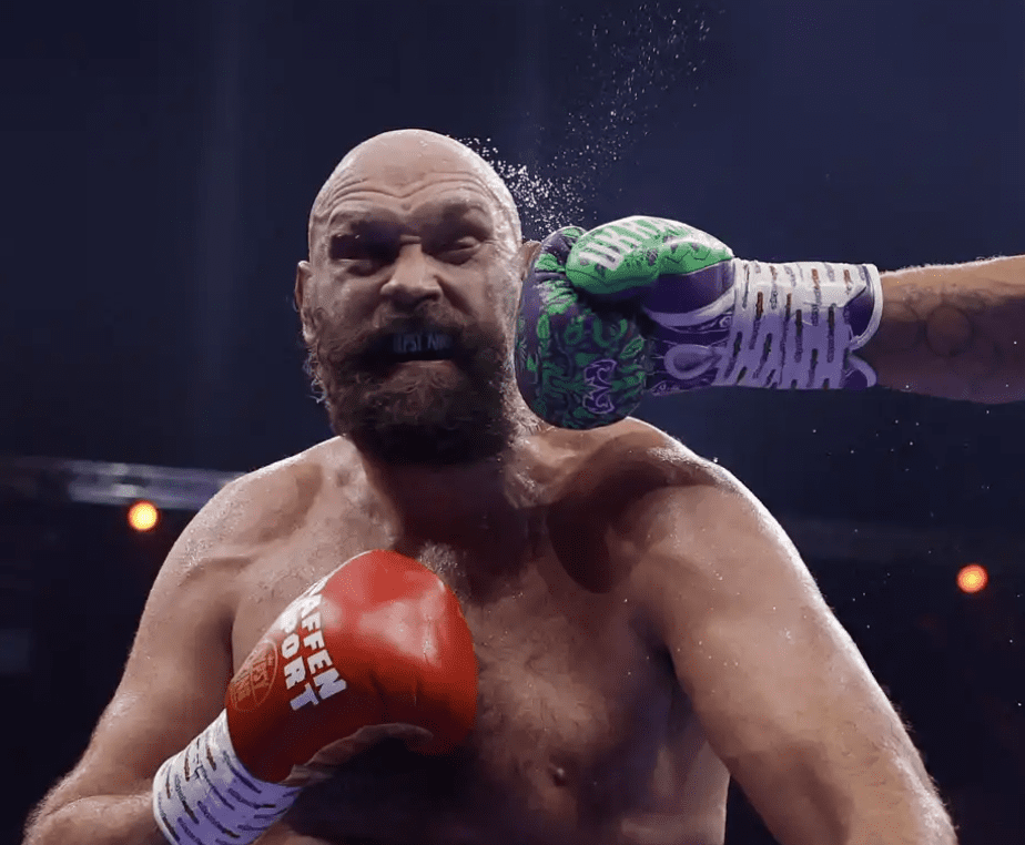 Warren Defends Fury After Rule-Breaking Claims