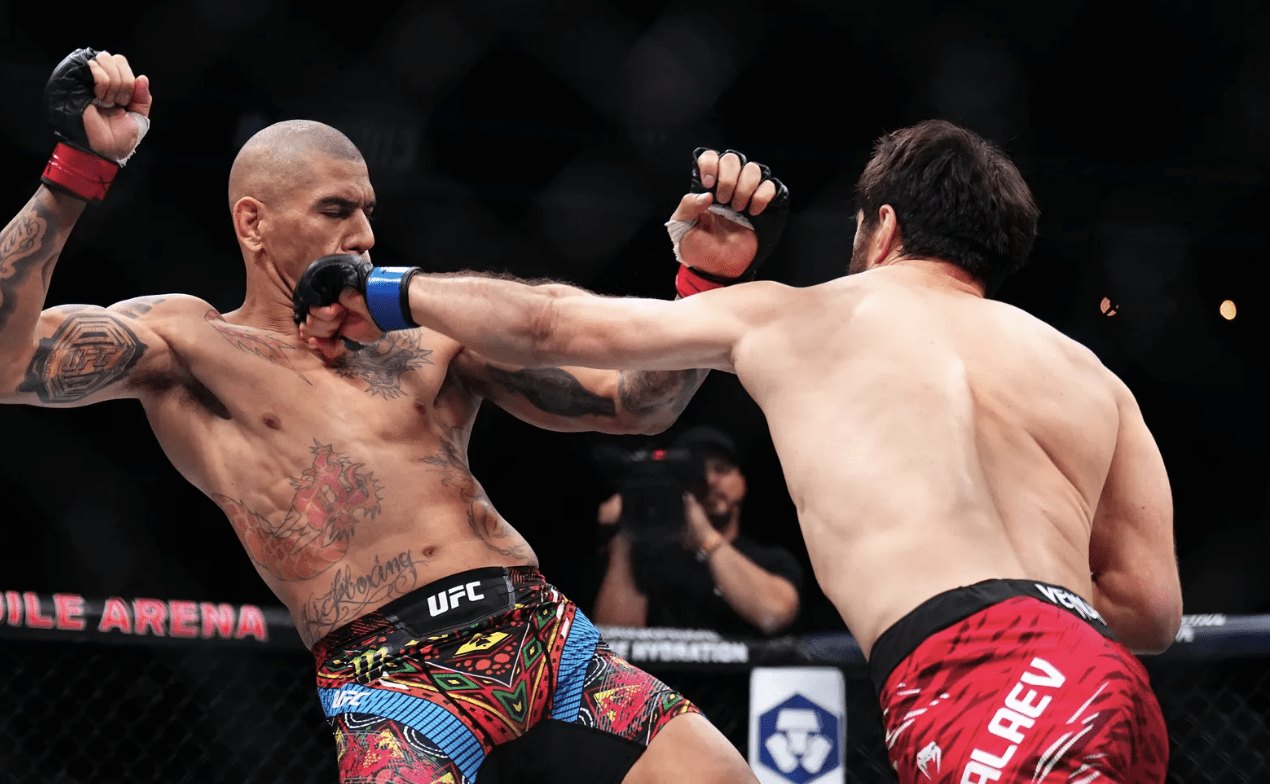 Pros React To Ankalaev Beating Pereira - 'Garbage Decision'