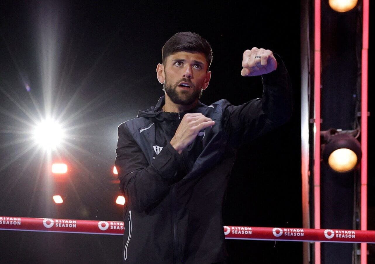 Joe Cordina during the public workout in Riyadh
